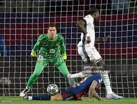 Ngỡ ngàng Thuram đánh gót lập công giây 30, Yamal độc diễn ghi bàn như Messi