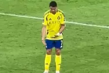 Ronaldo dễ lại trắng tay: 600 triệu euro, mục tiêu 1000 bàn & chuyến phiêu lưu ở Ả Rập