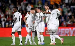 Real Madrid & ác mộng 15 năm mới lặp lại: Nguy cơ trắng tay trên mọi mặt trận